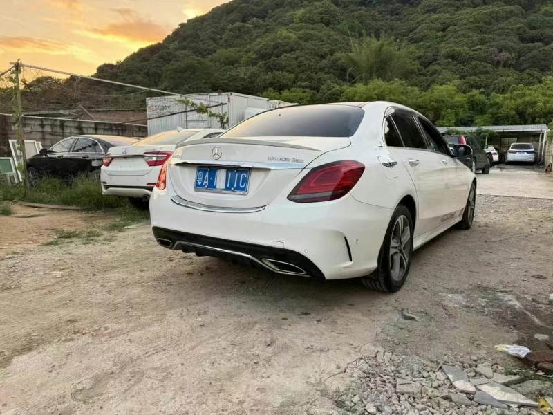 徐州19年奔驰C8