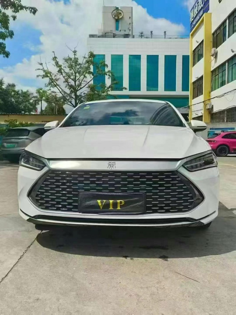 佛山25年比亚迪秦1