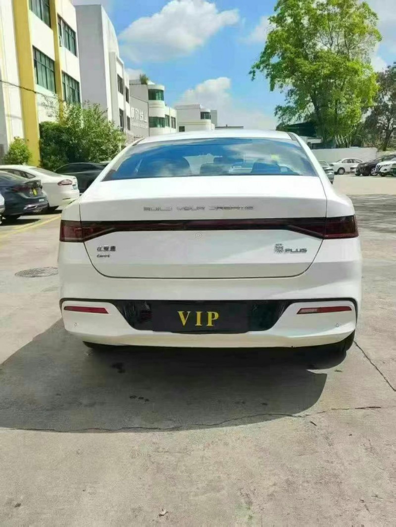 佛山25年比亚迪秦9