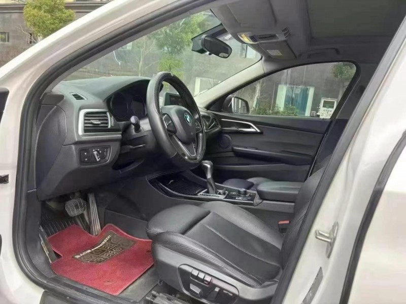 邵阳18年宝马1系5