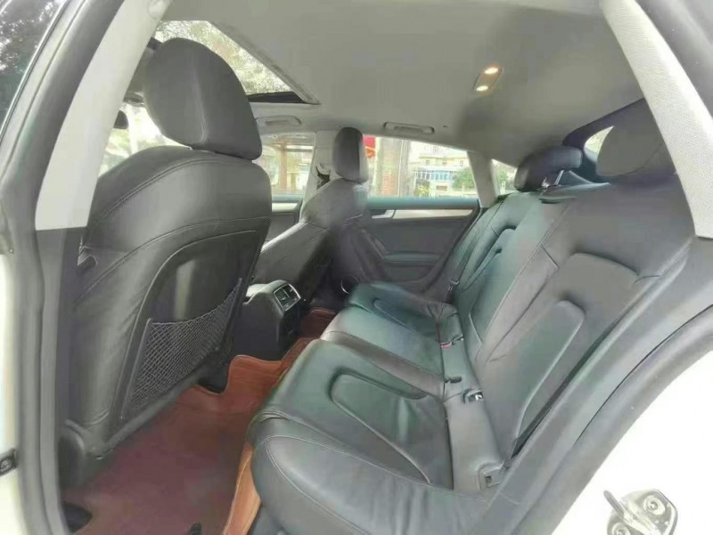 深圳14年奥迪S56