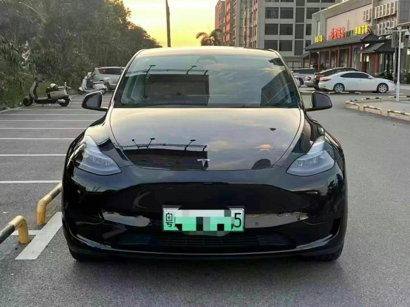 汕頭23年特斯拉MODEL Y1