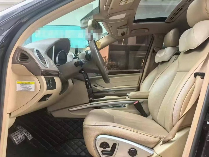 深圳11年奔驰GL2