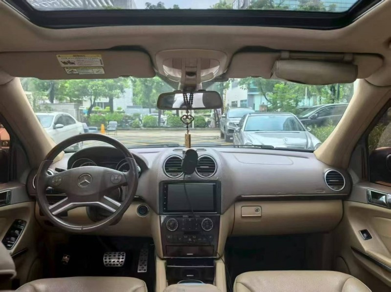 深圳11年奔驰GL3