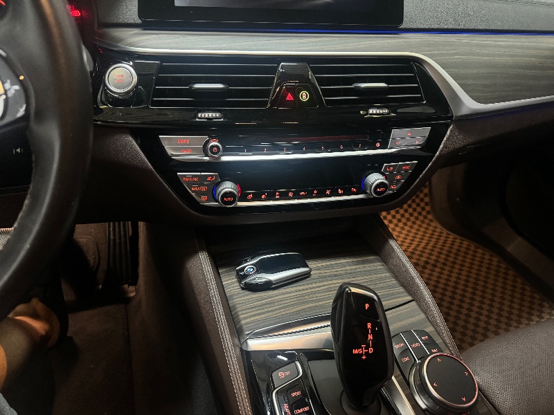 深圳18年宝马5系9