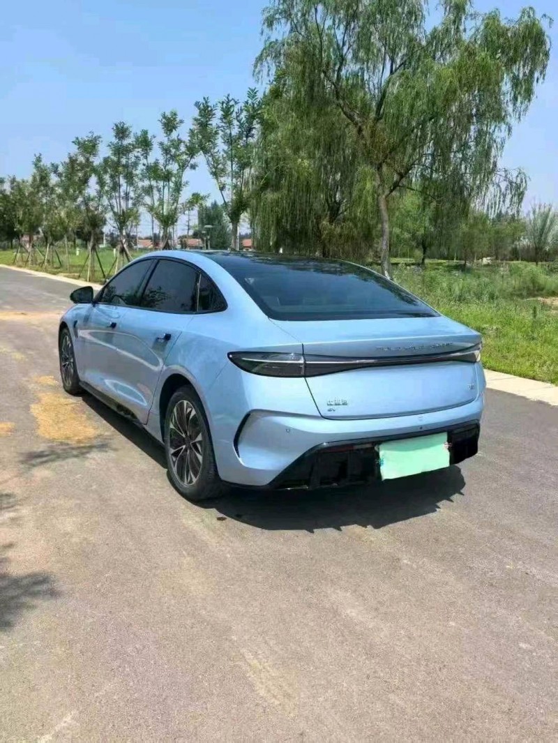 枣庄24年比亚迪海豹7