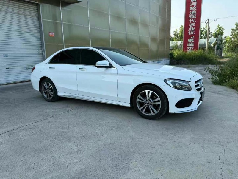 徐州17年奔驰C2