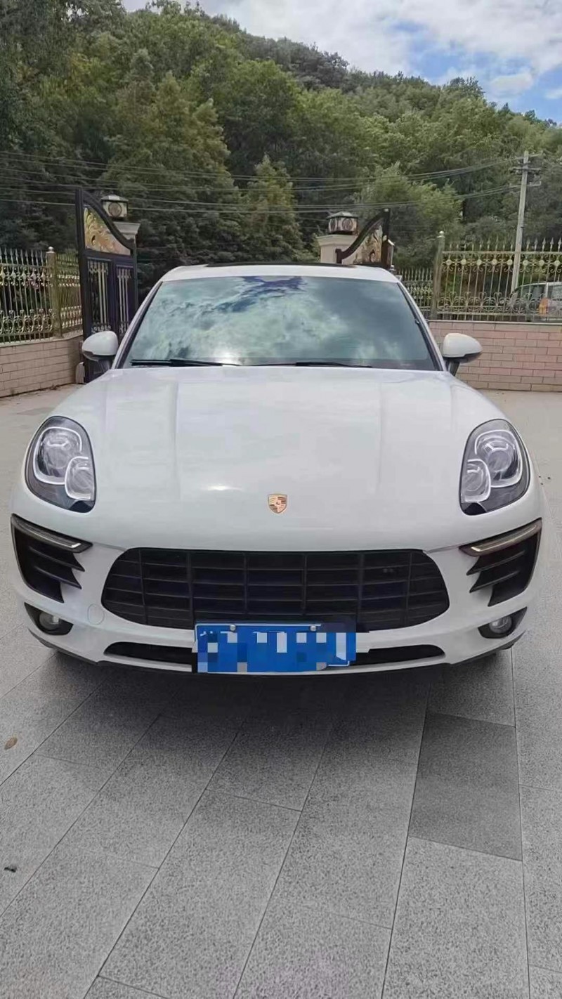 無錫17年保時捷Macan1
