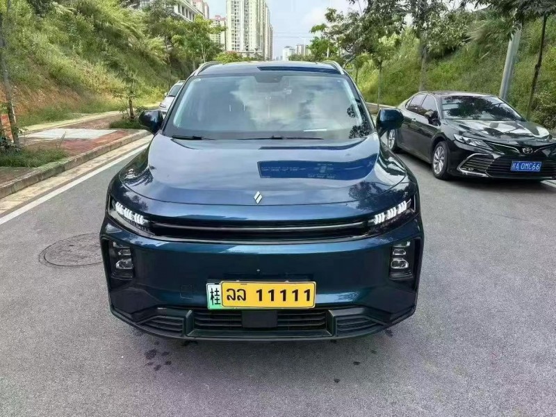 貴港25年吉利睿藍1