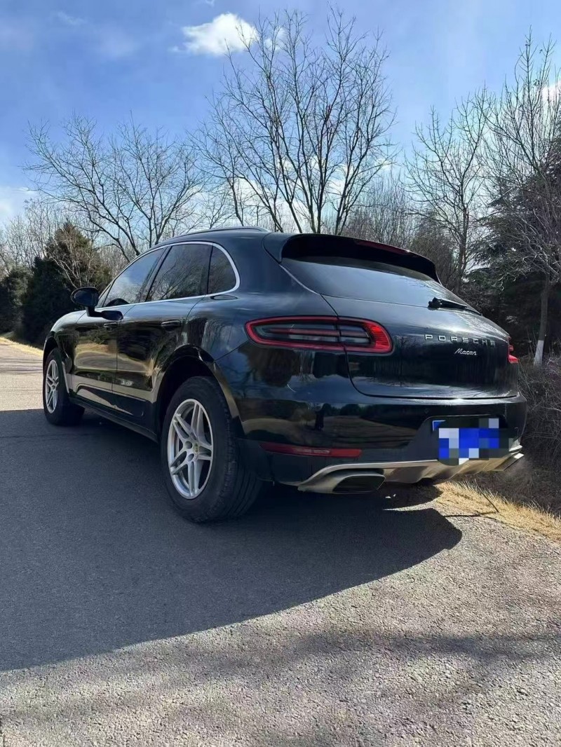 青岛16年保时捷Macan7