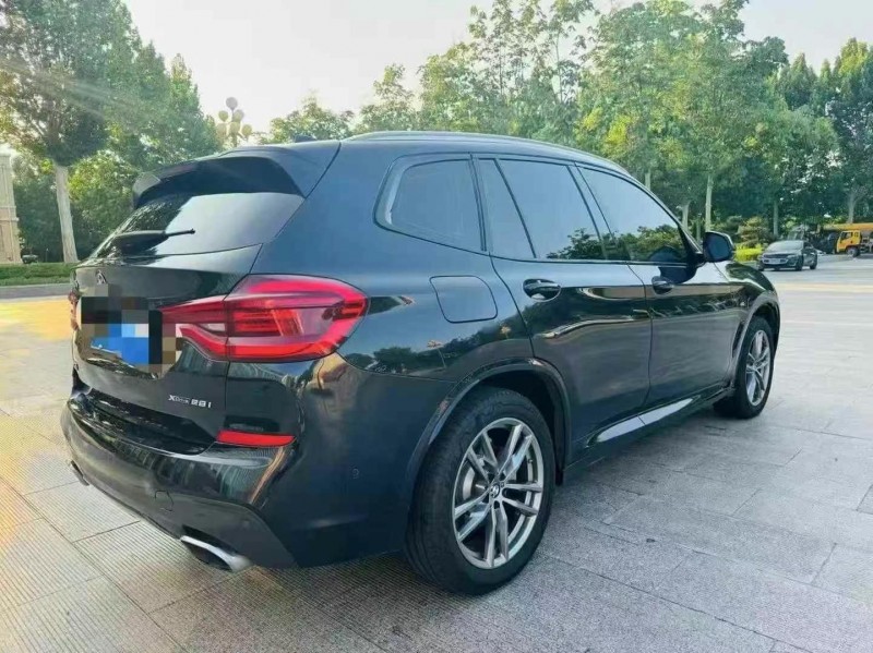 青岛19年宝马X38