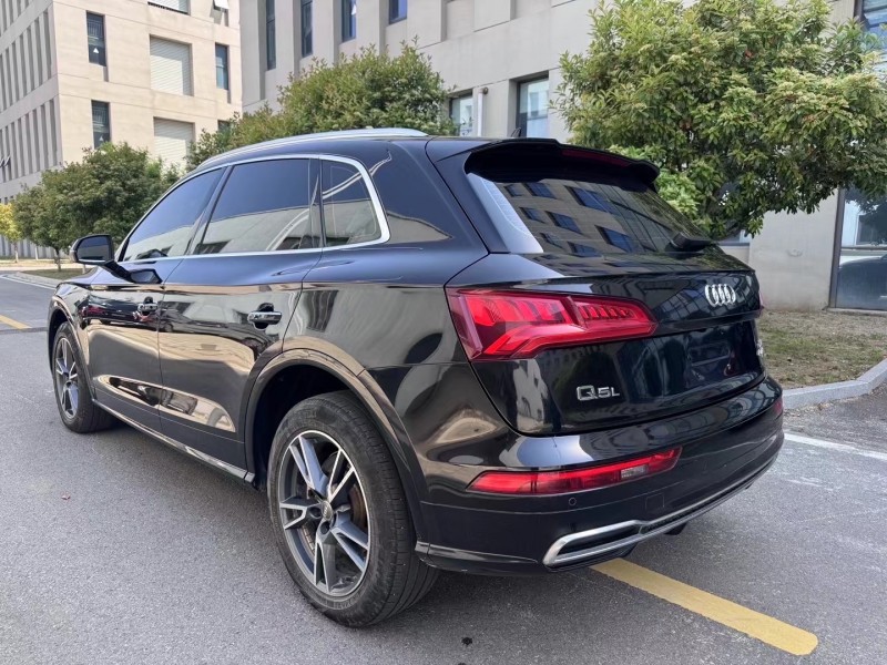 徐州20年奥迪Q57