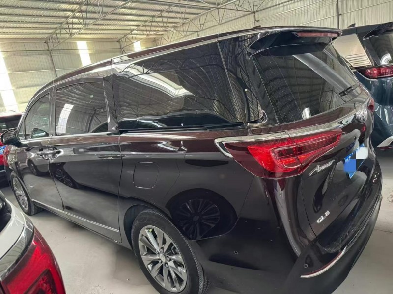 邢台22年别克GL84