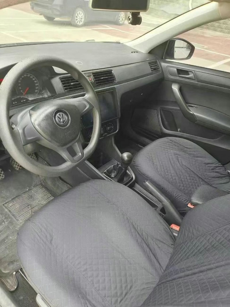 邯郸17年大众桑塔纳5