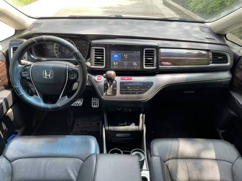 徐州18年本田艾力绅4