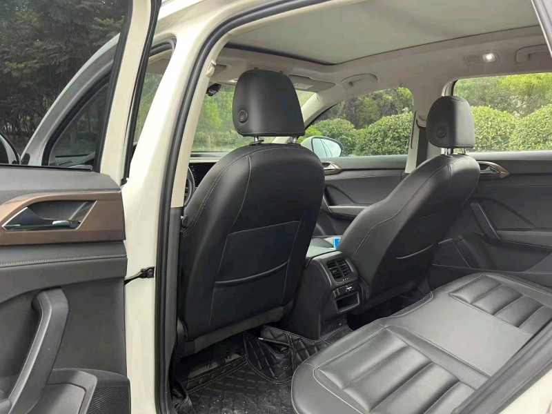 臺州20年大眾途岳5