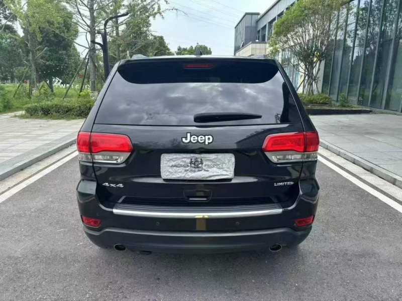 烟台16年Jeep大切诺基9