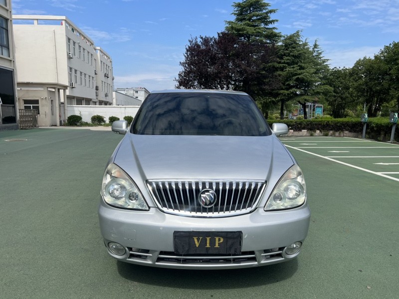 鹽城13年別克GL81