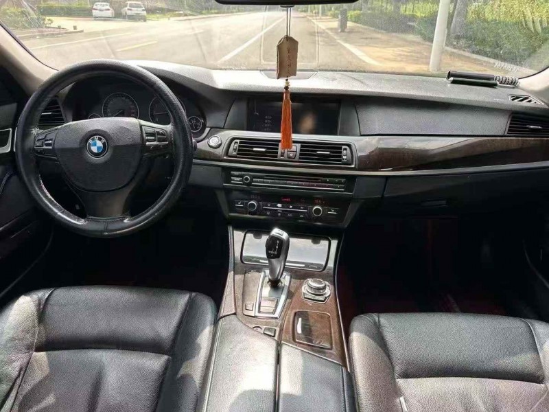 濟寧11年寶馬5系4