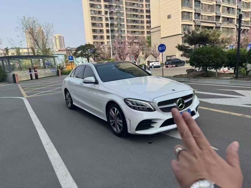 潍坊19年奔驰C2