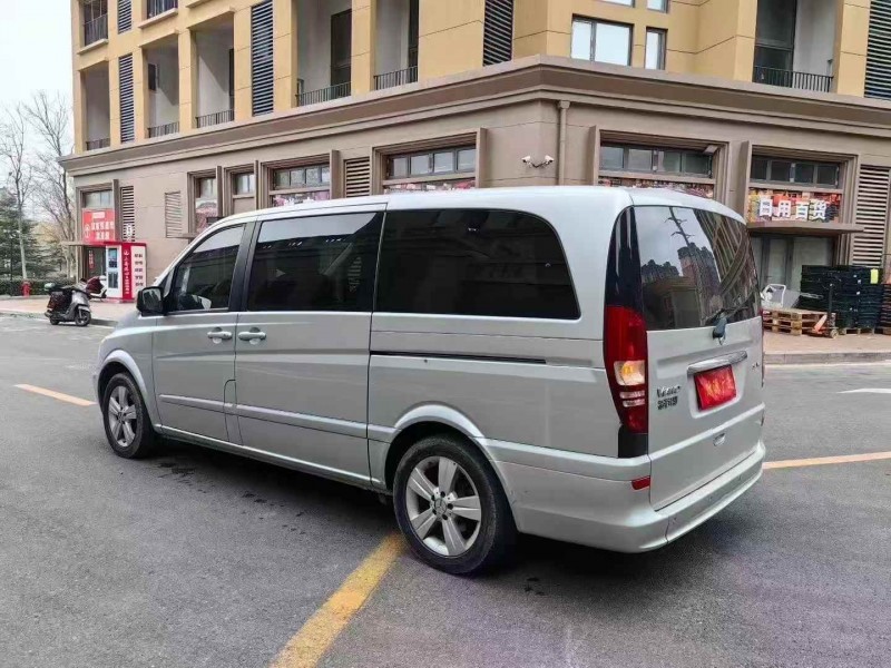 淄博17年奔驰唯雅诺7