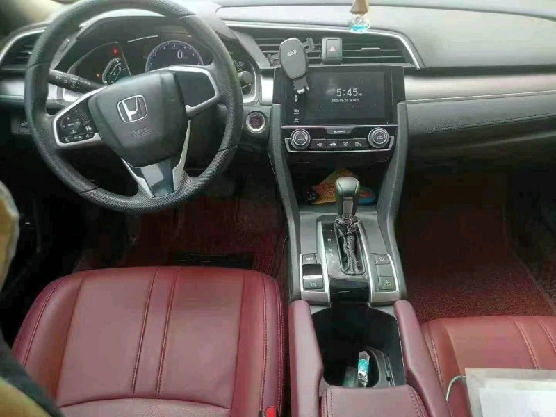 东莞18年本田思域5