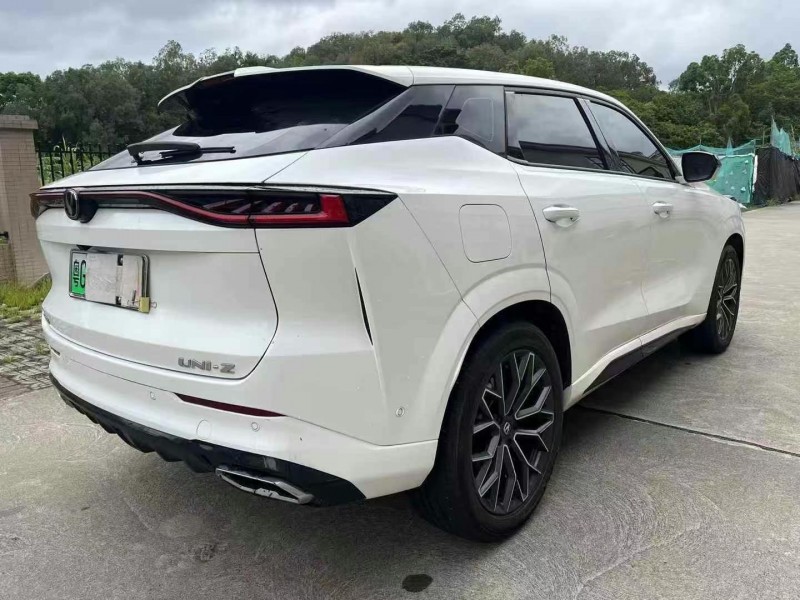 韶关25年长安汽车UNI8