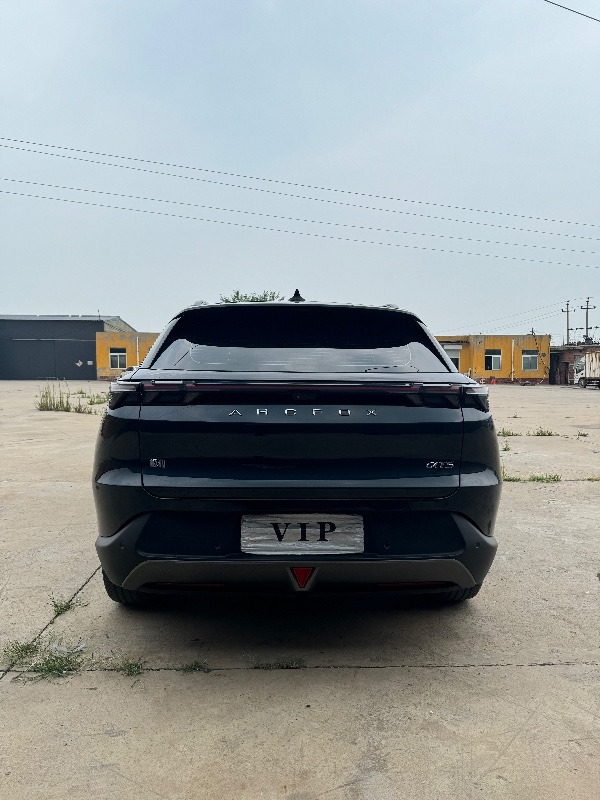 邯鄲25年極狐汽車阿爾法6