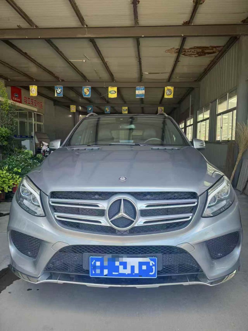 淄博17年奔驰GLE1