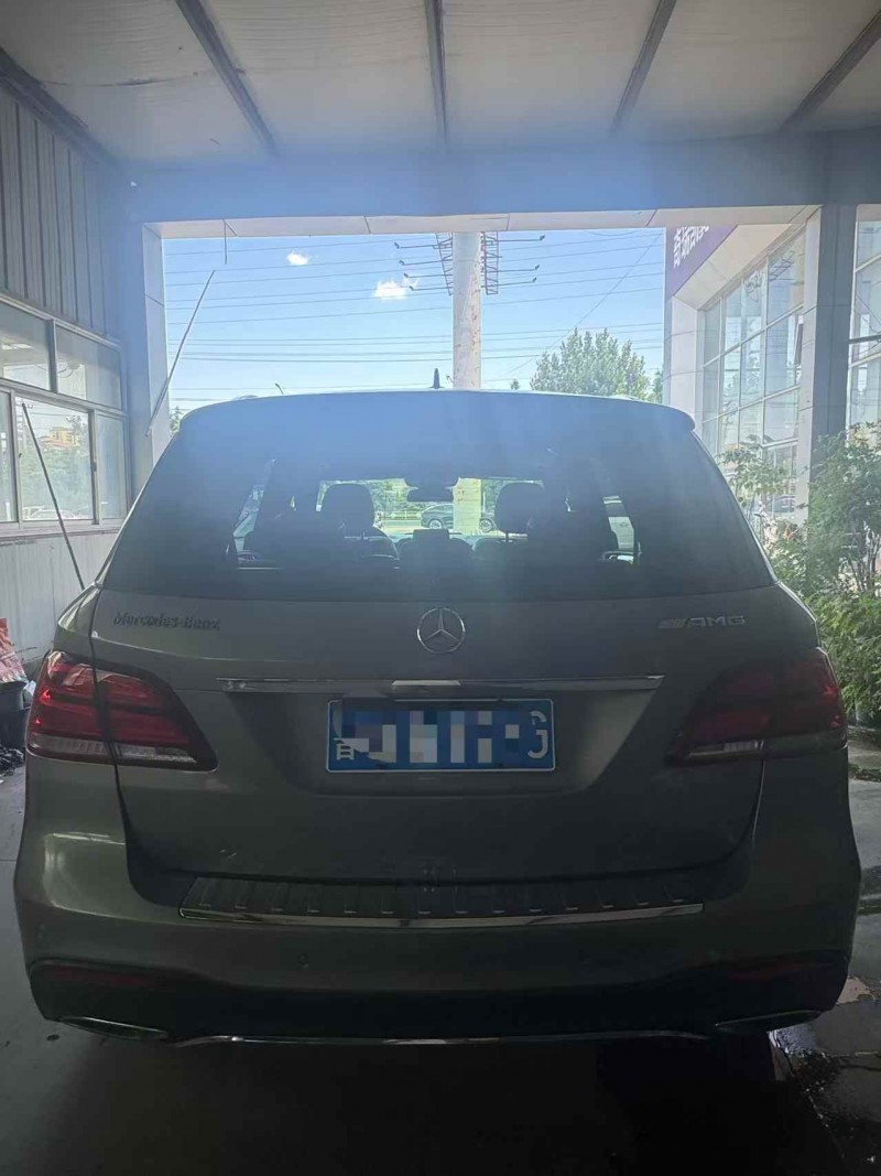 淄博17年奔驰GLE9