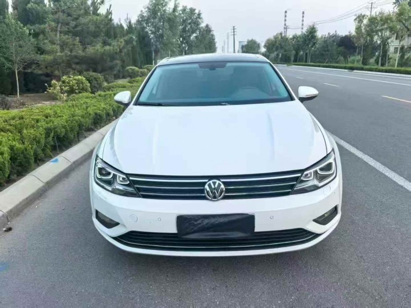 濰坊15年大眾凌渡1