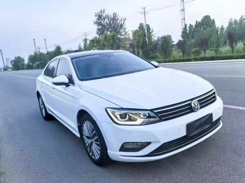 濰坊15年大眾凌渡2