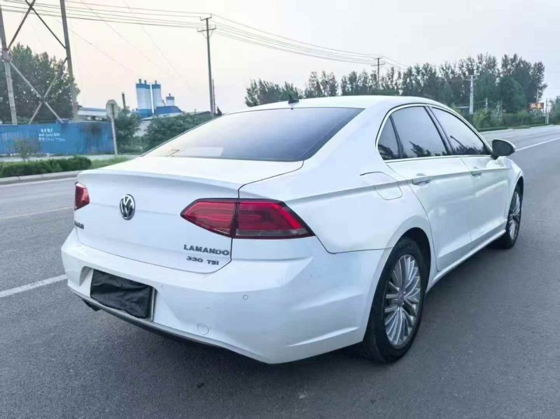 濰坊15年大眾凌渡7