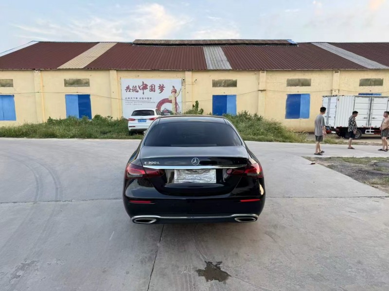 徐州22年奔驰E8
