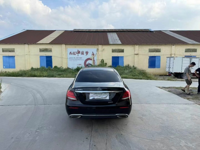 徐州19年奔驰E9
