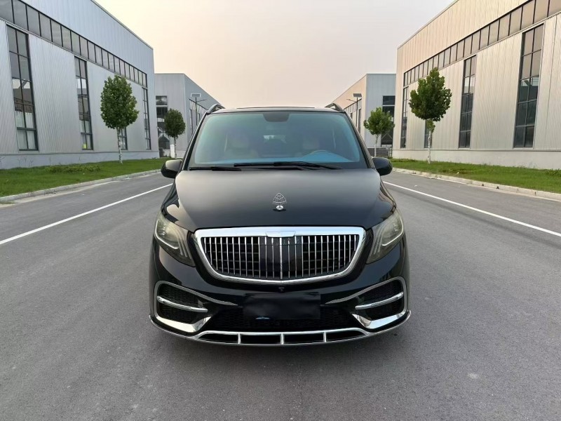 徐州22年奔驰威霆1