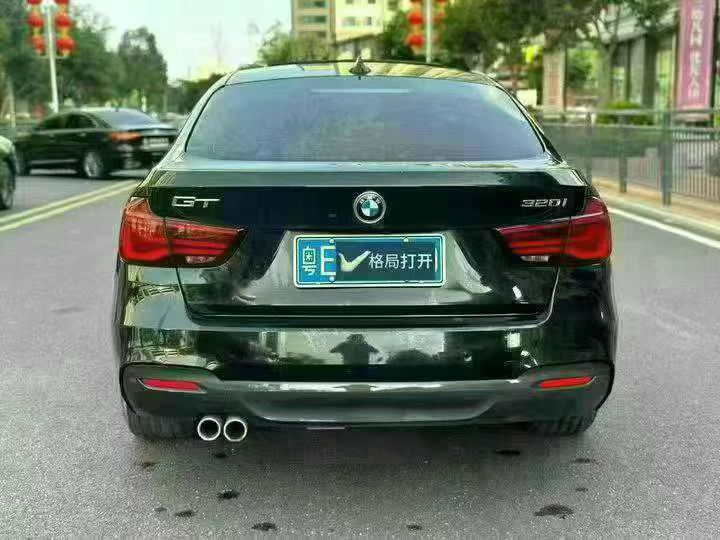 東莞21年寶馬3系9