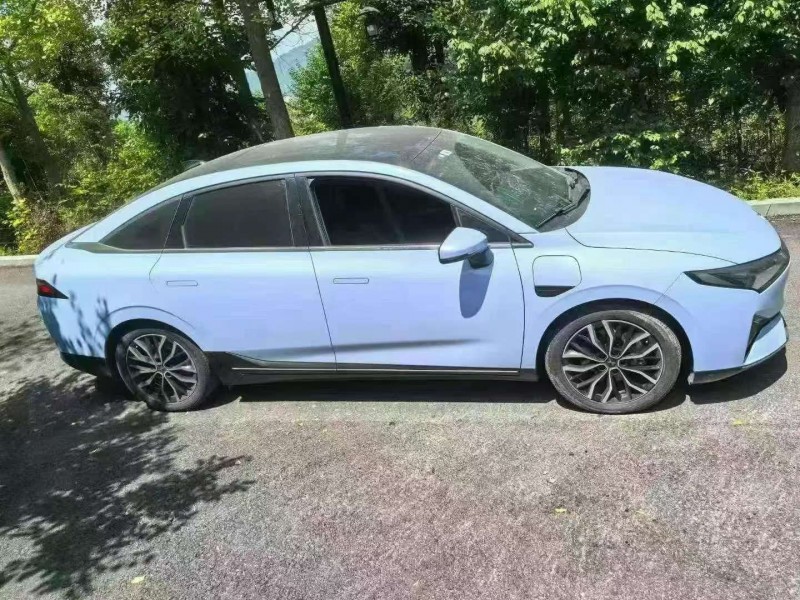 济宁23年小鹏汽车P55