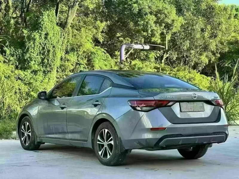 汕頭23年日產軒逸7