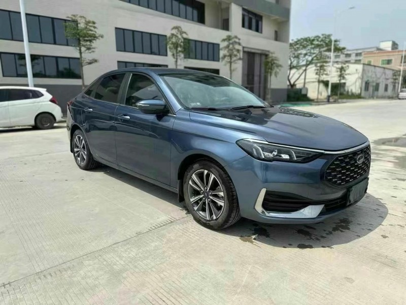 汕头22年福特福睿斯2