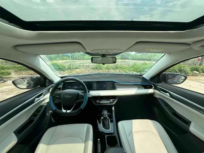 汕头22年福特福睿斯5