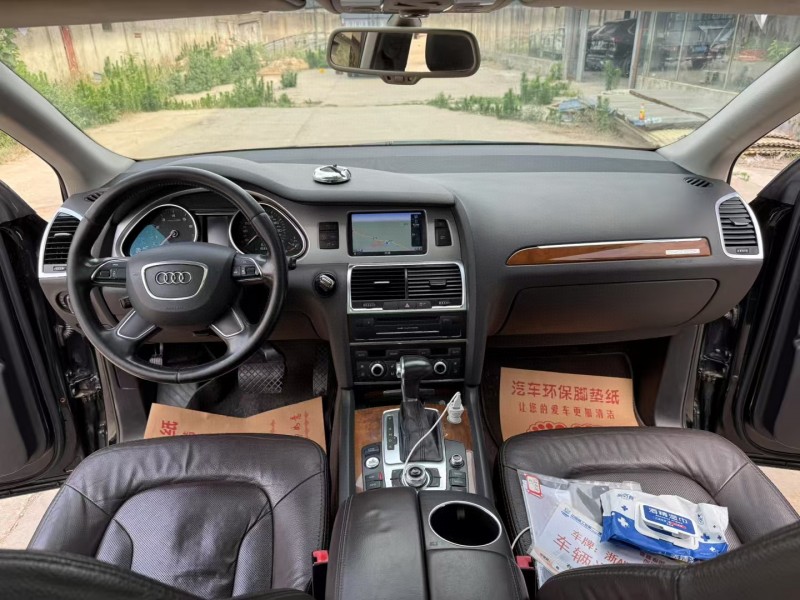 徐州13年奥迪Q75