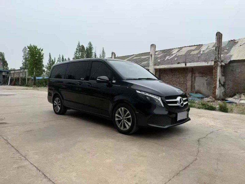 徐州23年奔驰V3