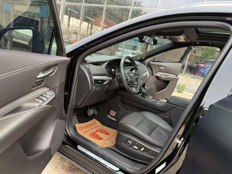 徐州22年凱迪拉克XT44