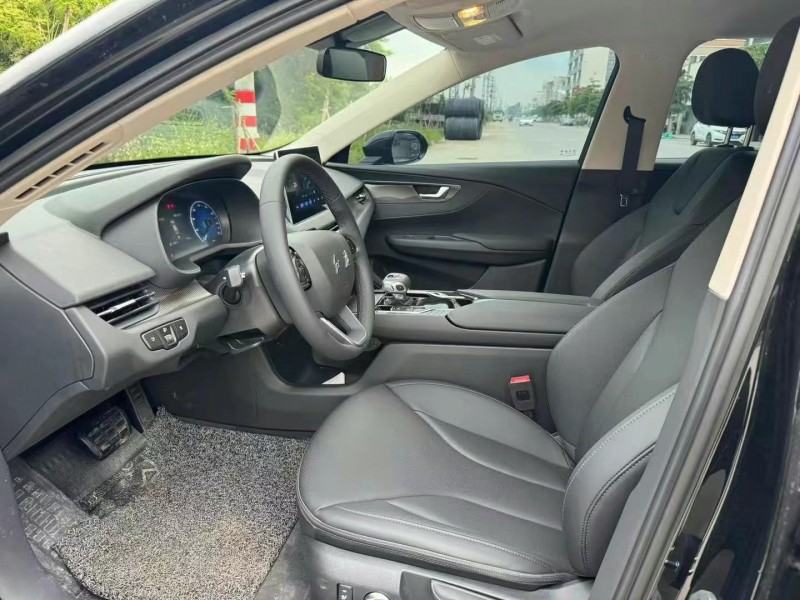 汕頭24年紅旗E-QM54