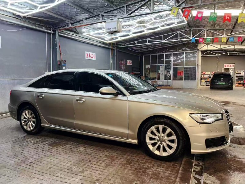 潍坊17年奥迪A6L3