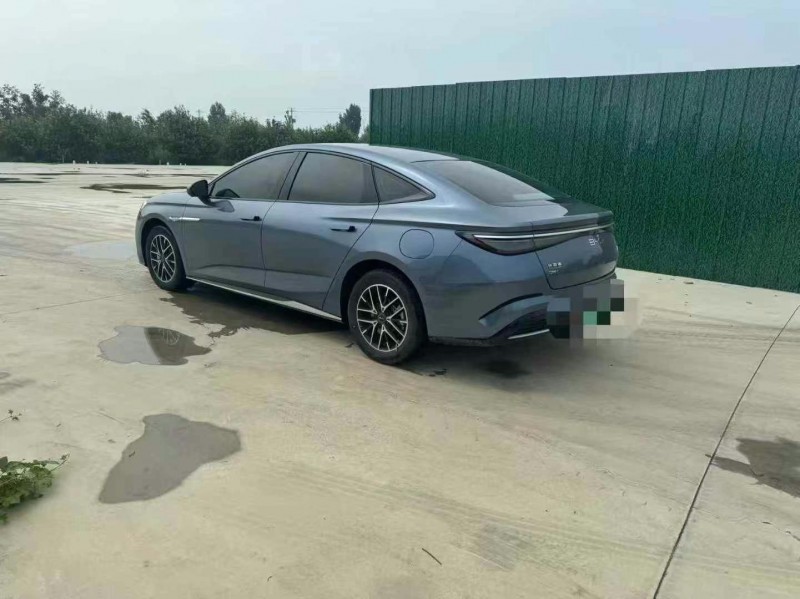 济宁24年比亚迪海豹7