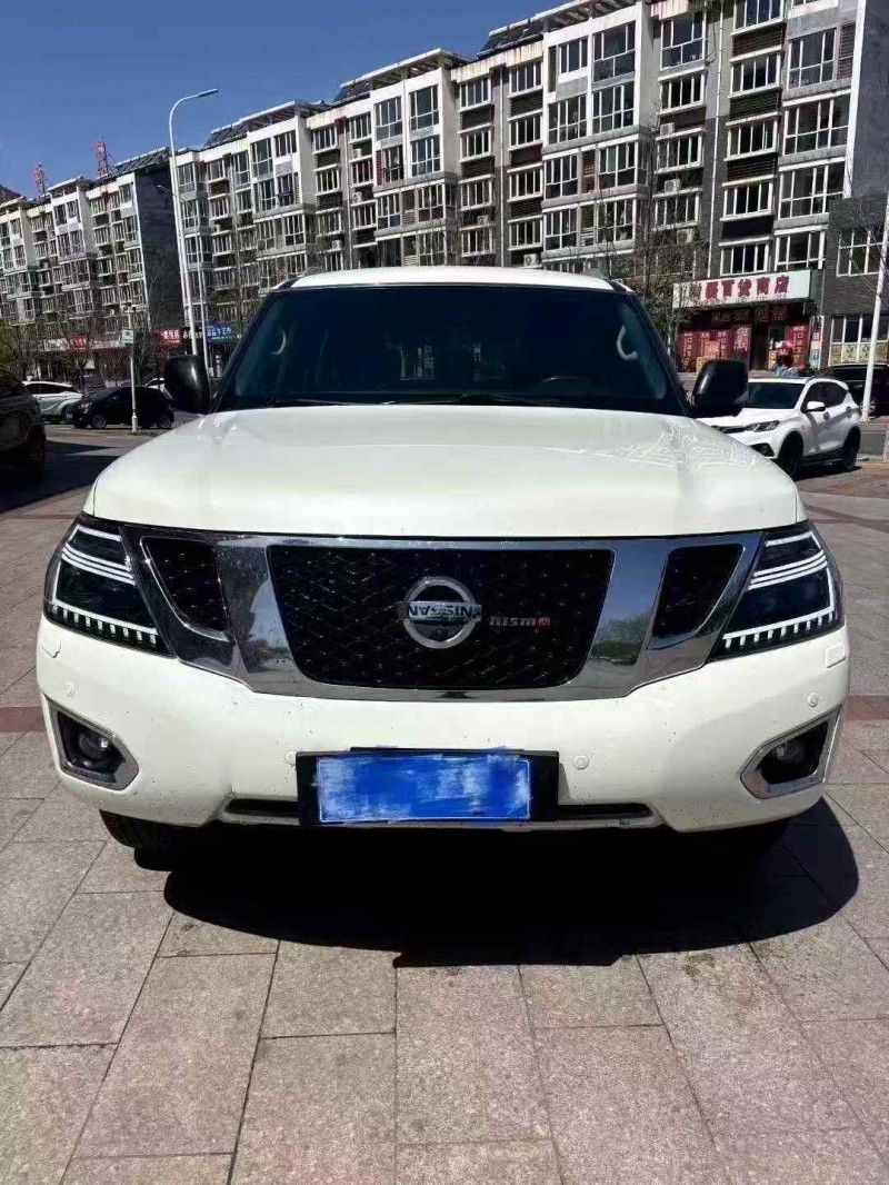 唐山18年日產途樂1