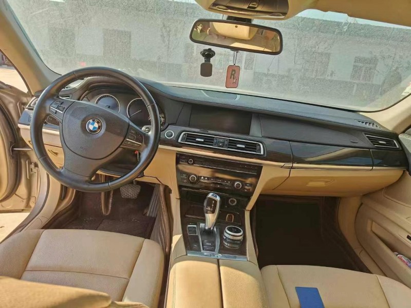 臨沂11年寶馬7系6