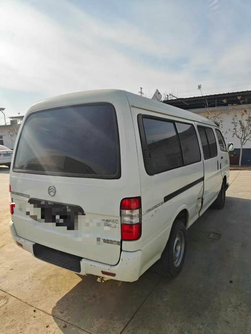 臨沂22年華晨海獅7